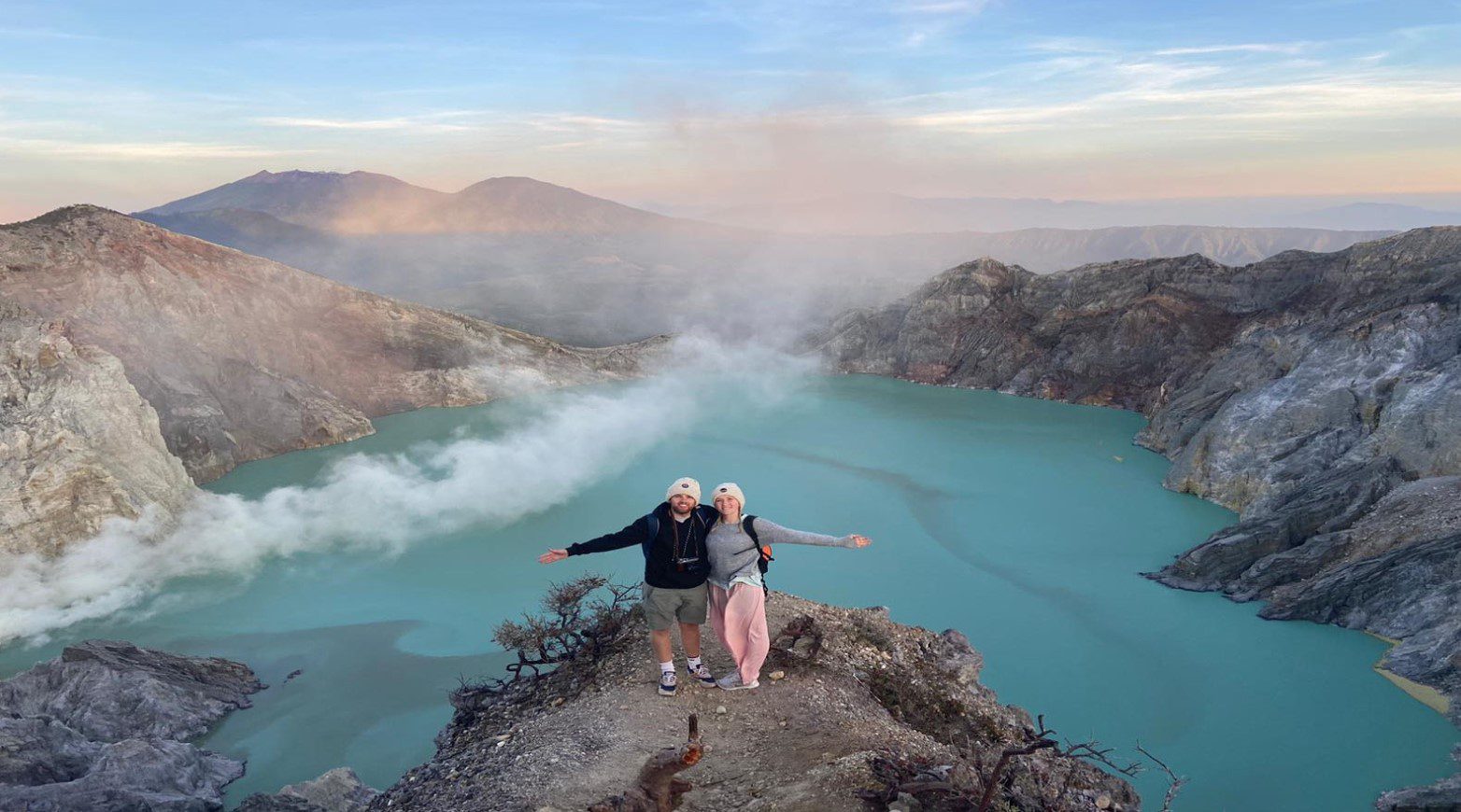 Mount Bromo Ijen Tour: Navigating the Volcanic Splendors