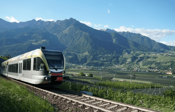 surabaya to mount bromo train