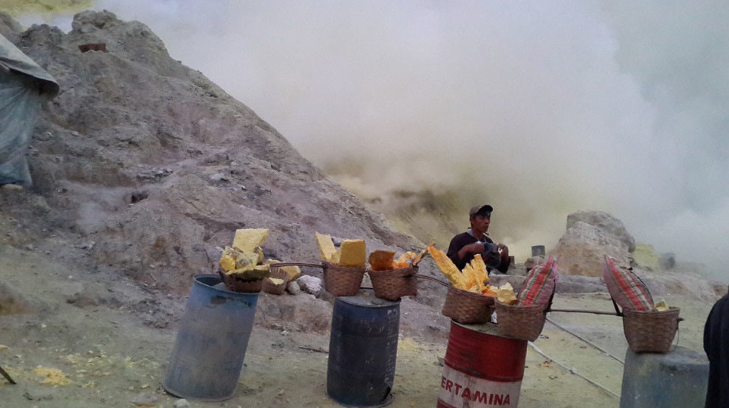 Exploring The Sulfur Crater: A Journey Along The Appalachian Trail